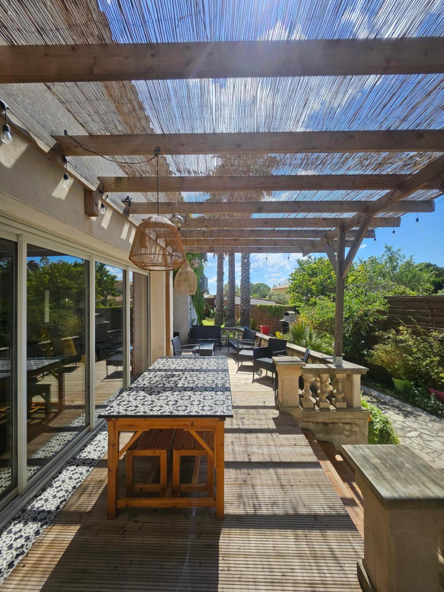 Belle Villa Lespignan Екстериор снимка